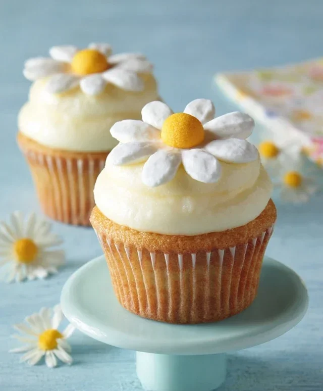 Super Cute Daisy Cupcakes