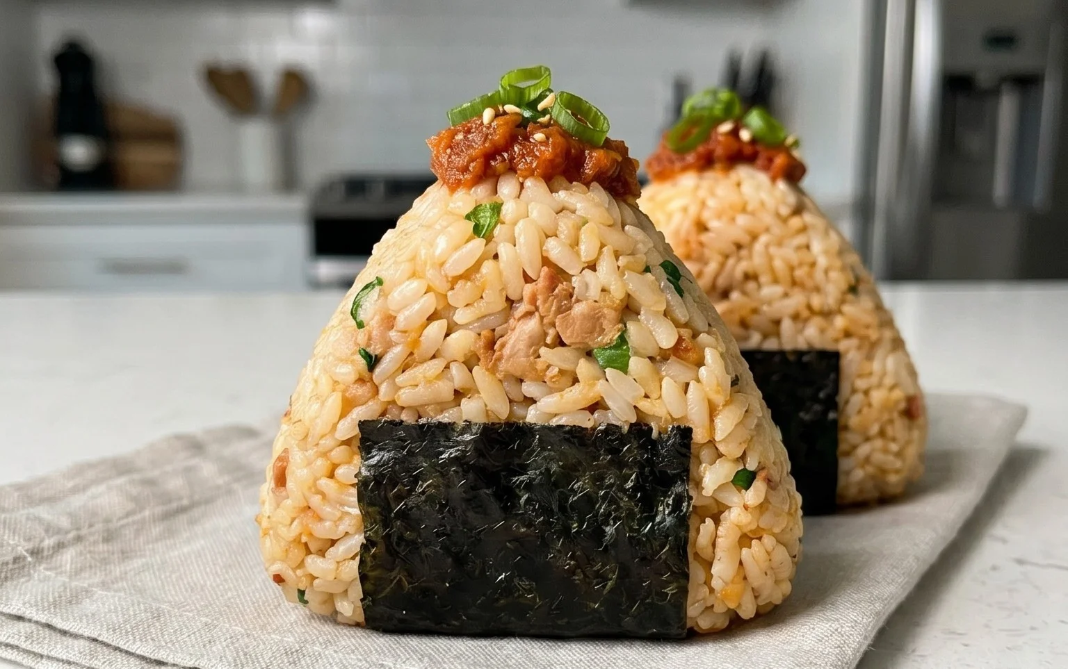 15-min. Easy Japanese Tuna Onigiri
